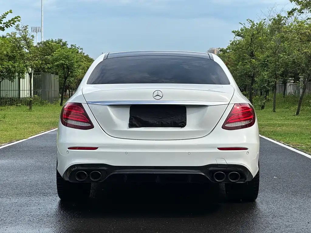 Mercedes-Benz E-Class 2019 — фото 5