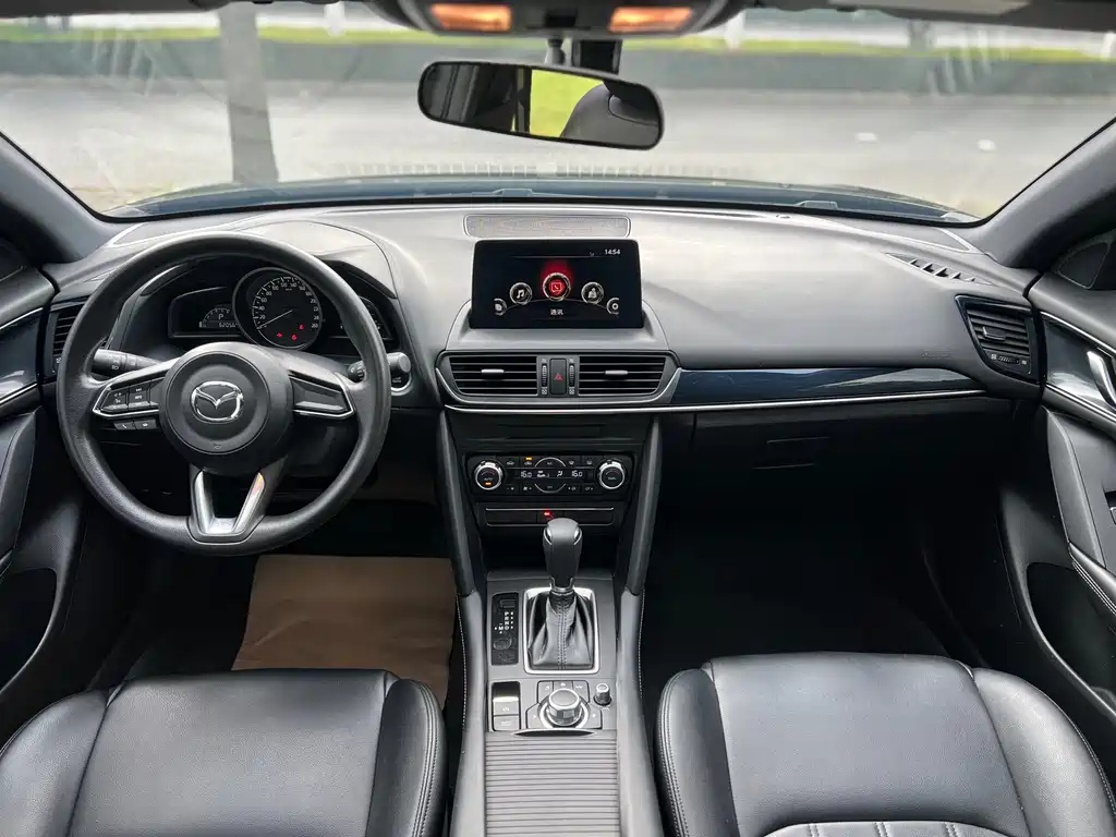 Mazda CX-4 2020