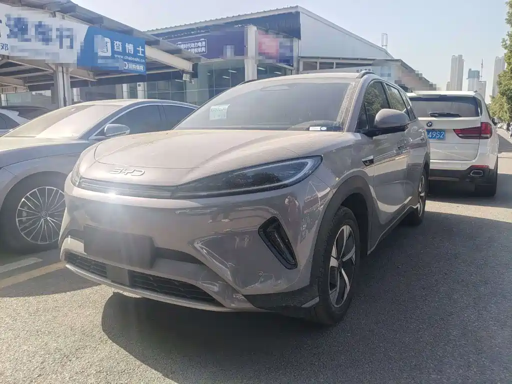 BYD Sealion 05 EV 2025 — фото 1