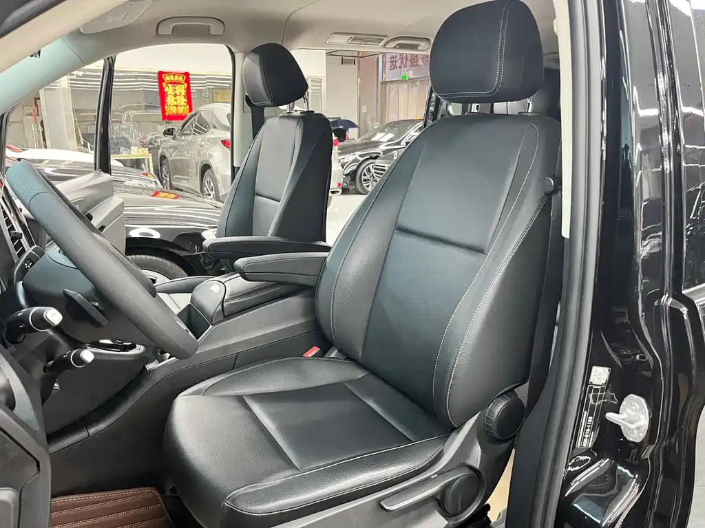 Mercedes-Benz Vito 2020 — фото 16