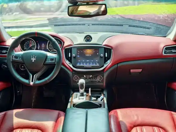 Maserati Ghibli 2014