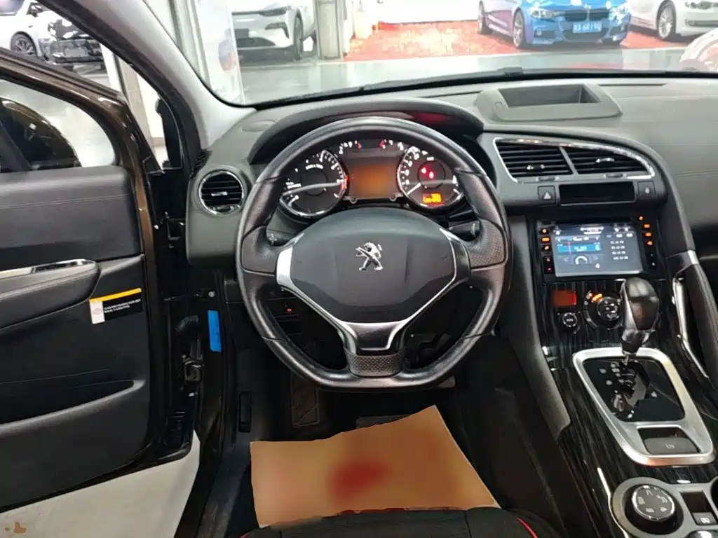Peugeot 3008 2015 — фото 11