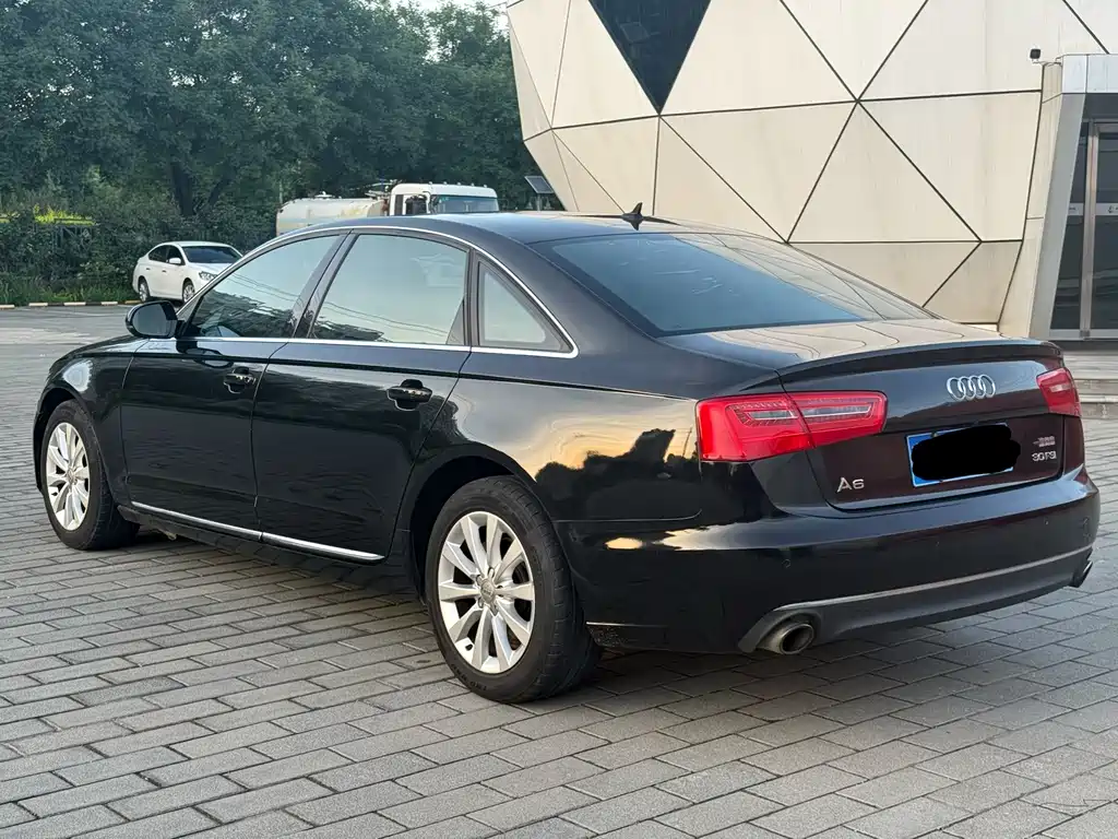 Audi A6L 2013