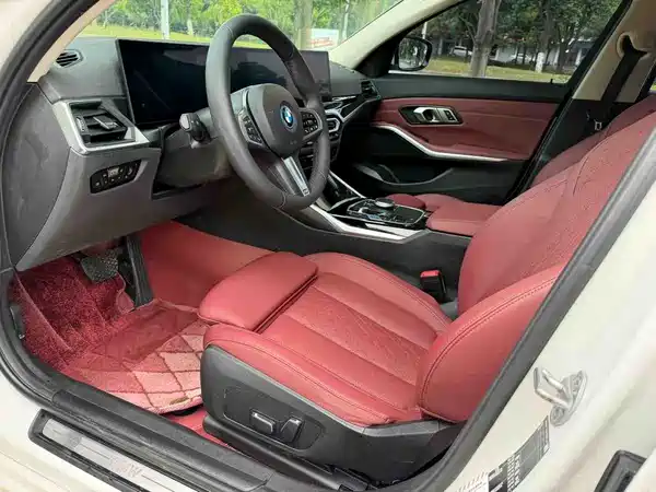 BMW i3 2023
