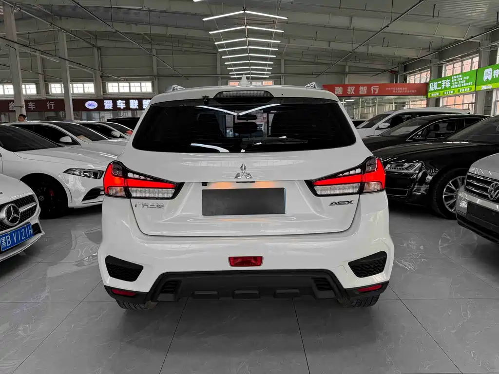 Mitsubishi Jinxuan ASX 2023 — фото 5