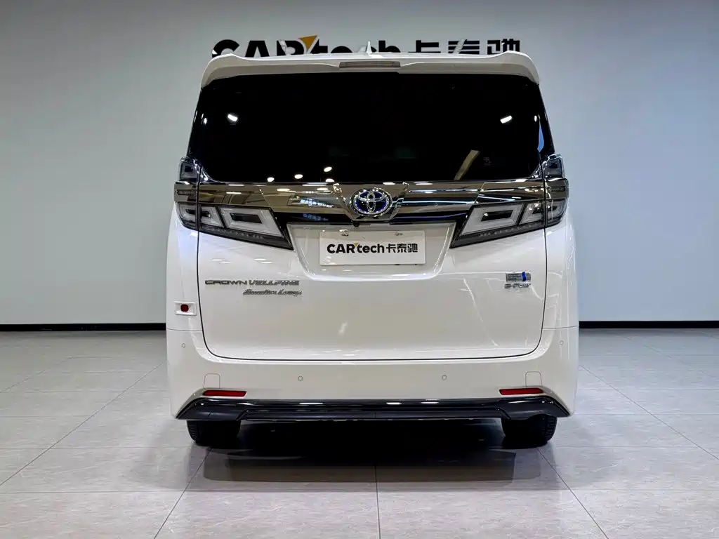 Toyota Vellfire 2023 — фото 5