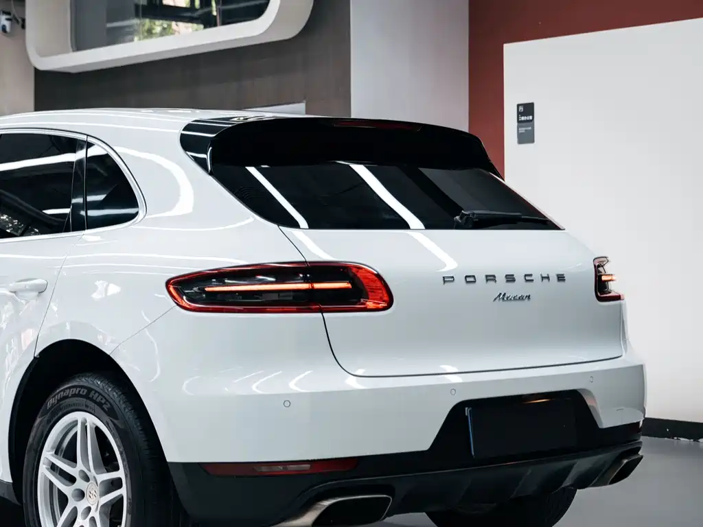 Porsche Macan 2018 — фото 8