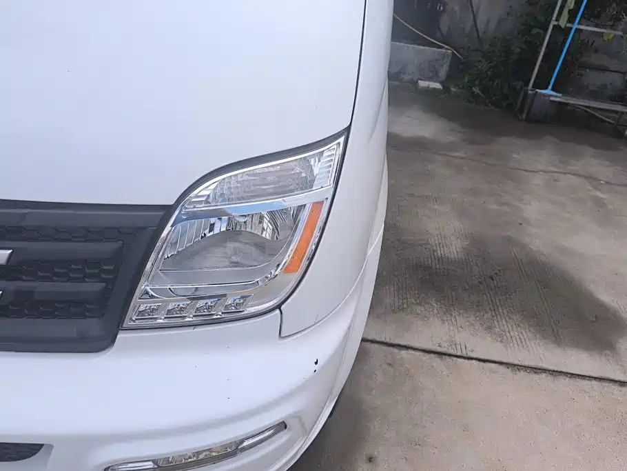 Maxus V80 2022