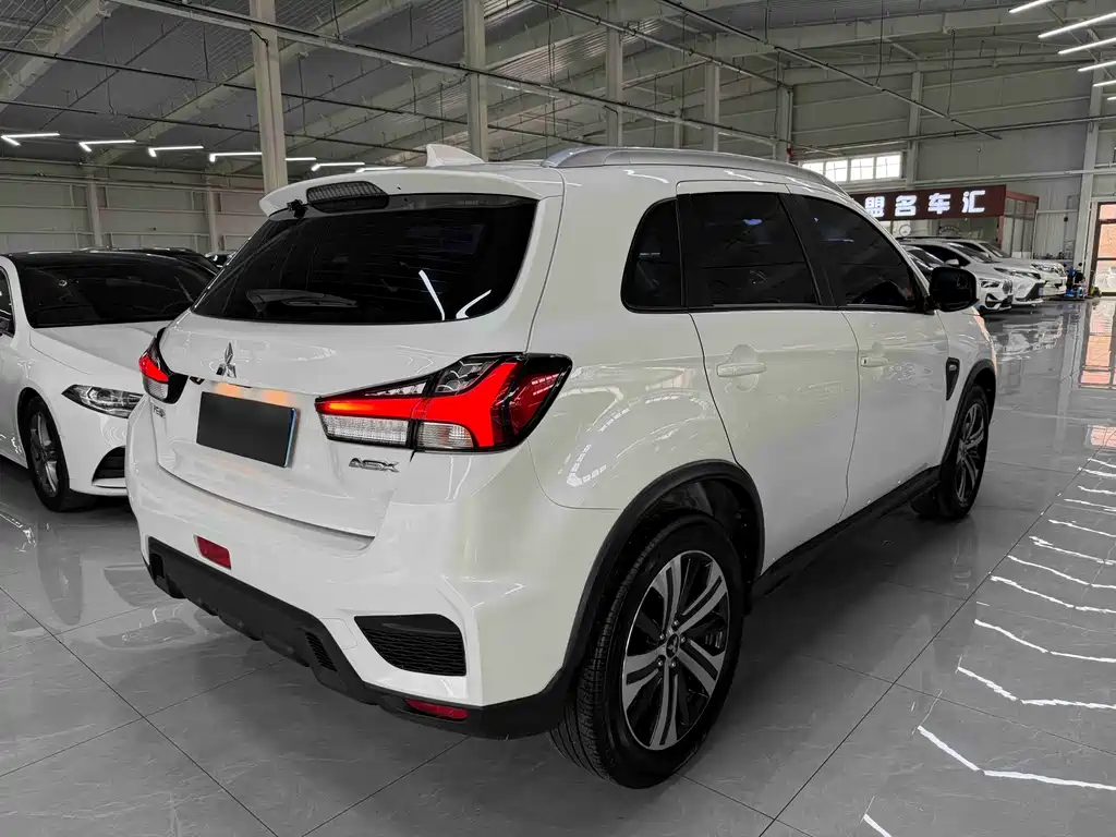 Mitsubishi Jinxuan ASX 2023 — фото 4