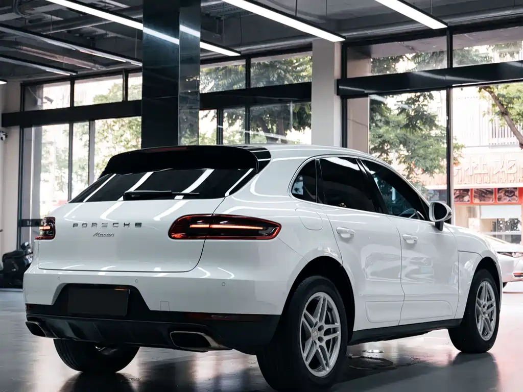Porsche Macan 2018 — фото 3