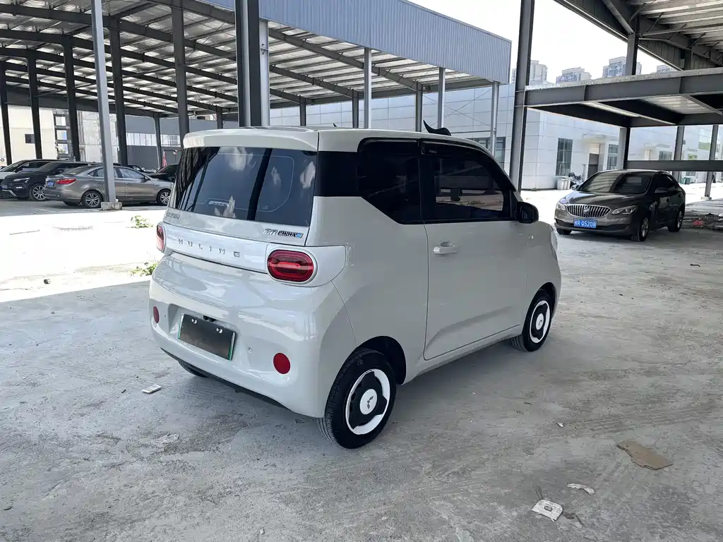 Wuling MINIEV 2025