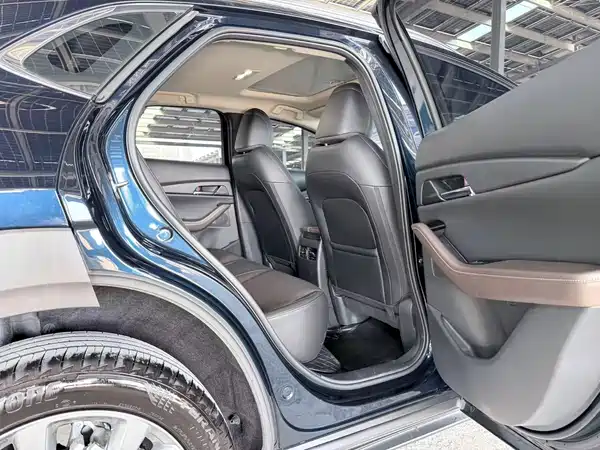 Mazda CX-30 2024