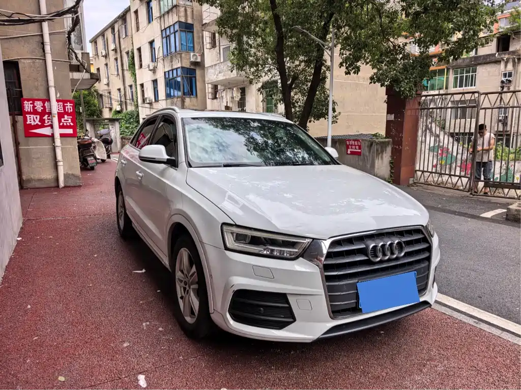 Audi Q3 2016