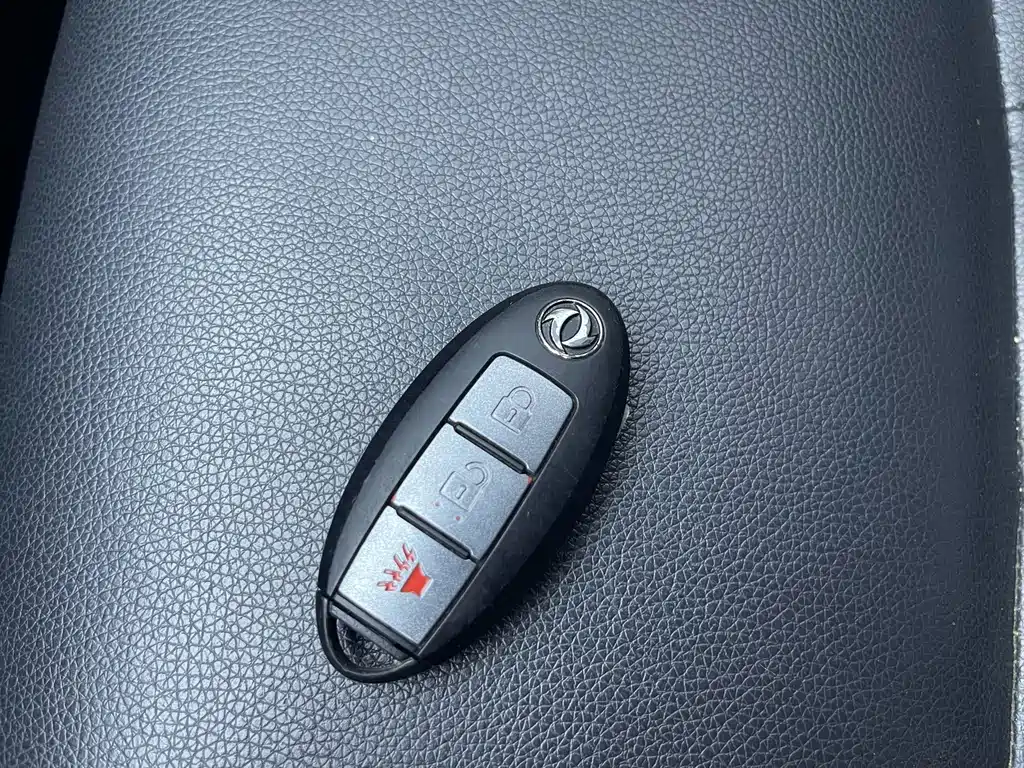 Dongfeng Ruiqi 6 New Energy 2021 — фото 9