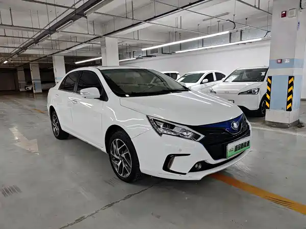 BYD Qin EV 2017