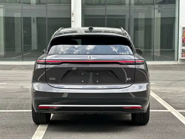 NIO ES6 2025