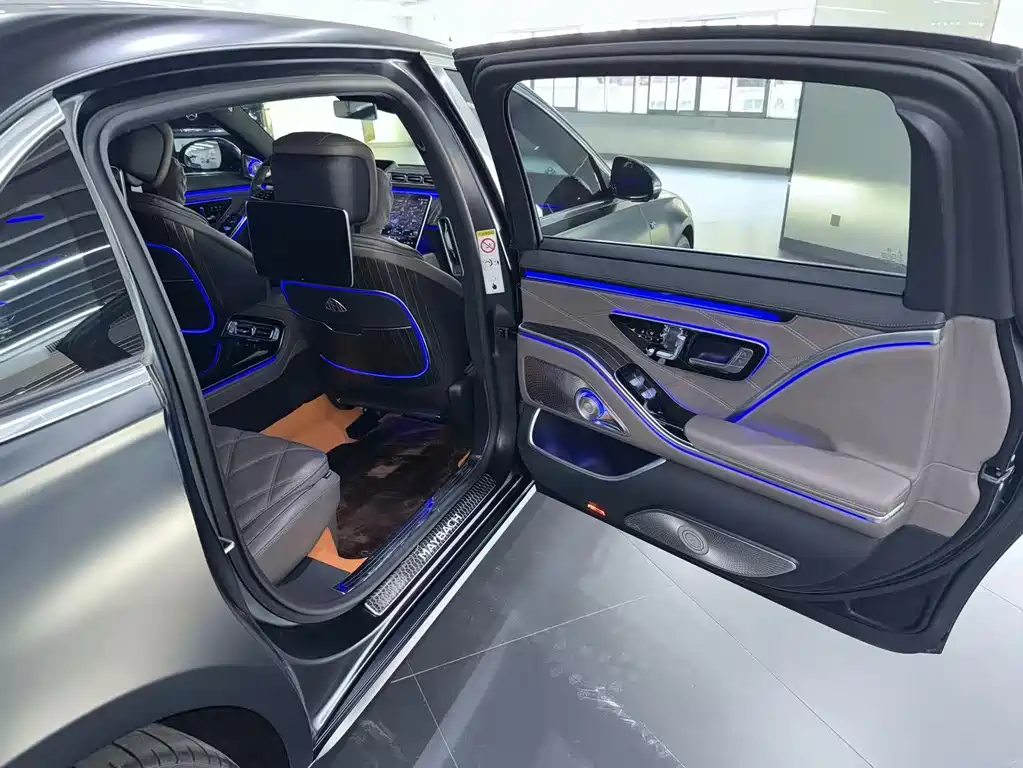 Mercedes-Benz S-Class 2023 — фото 13