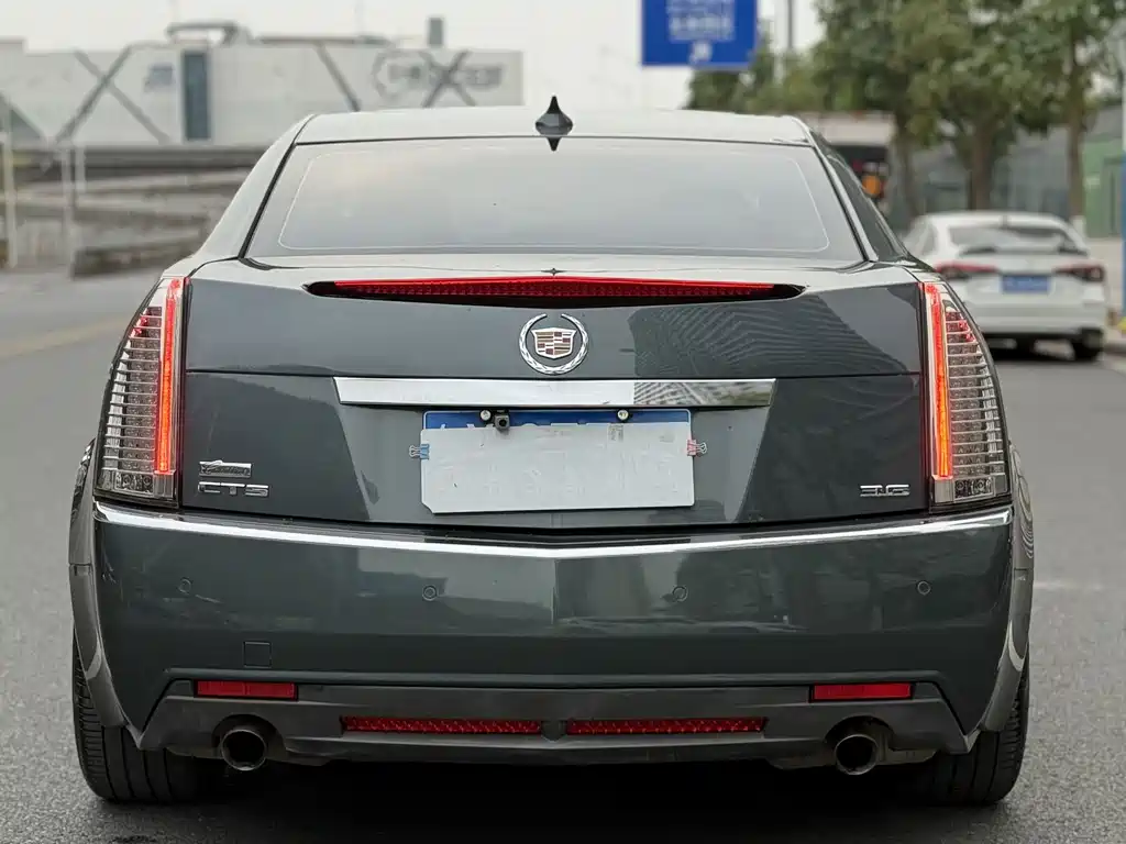Cadillac CTS 2011 — фото 5