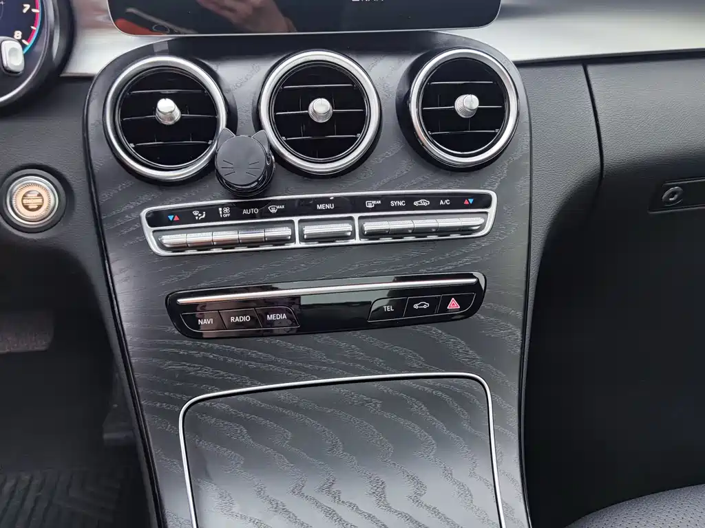 Mercedes-Benz C-Class 2019 — фото 14