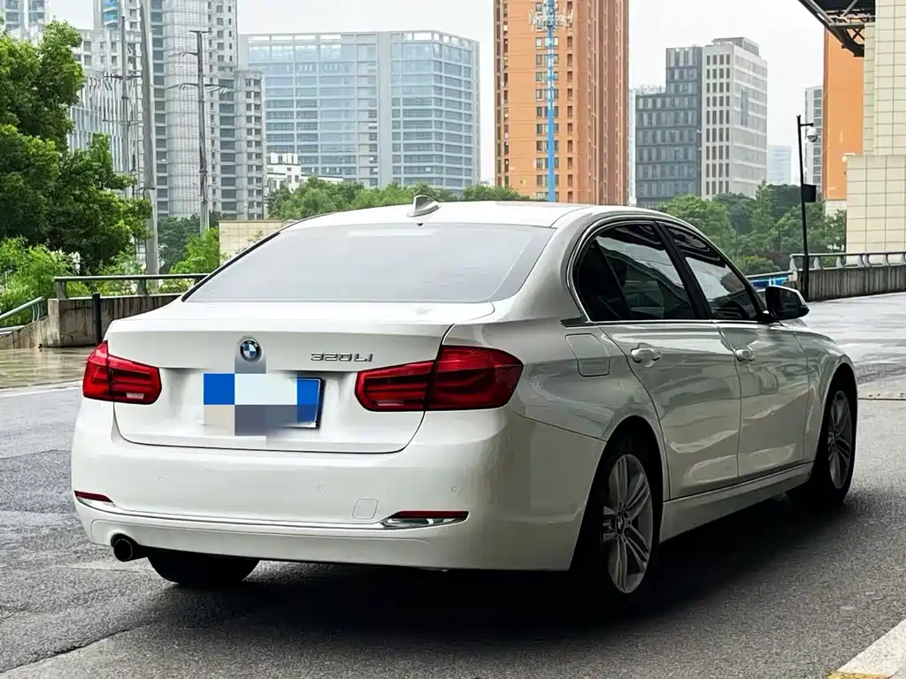 BMW 3 Series 2016