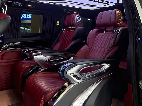 Mercedes-Benz Vito 2024