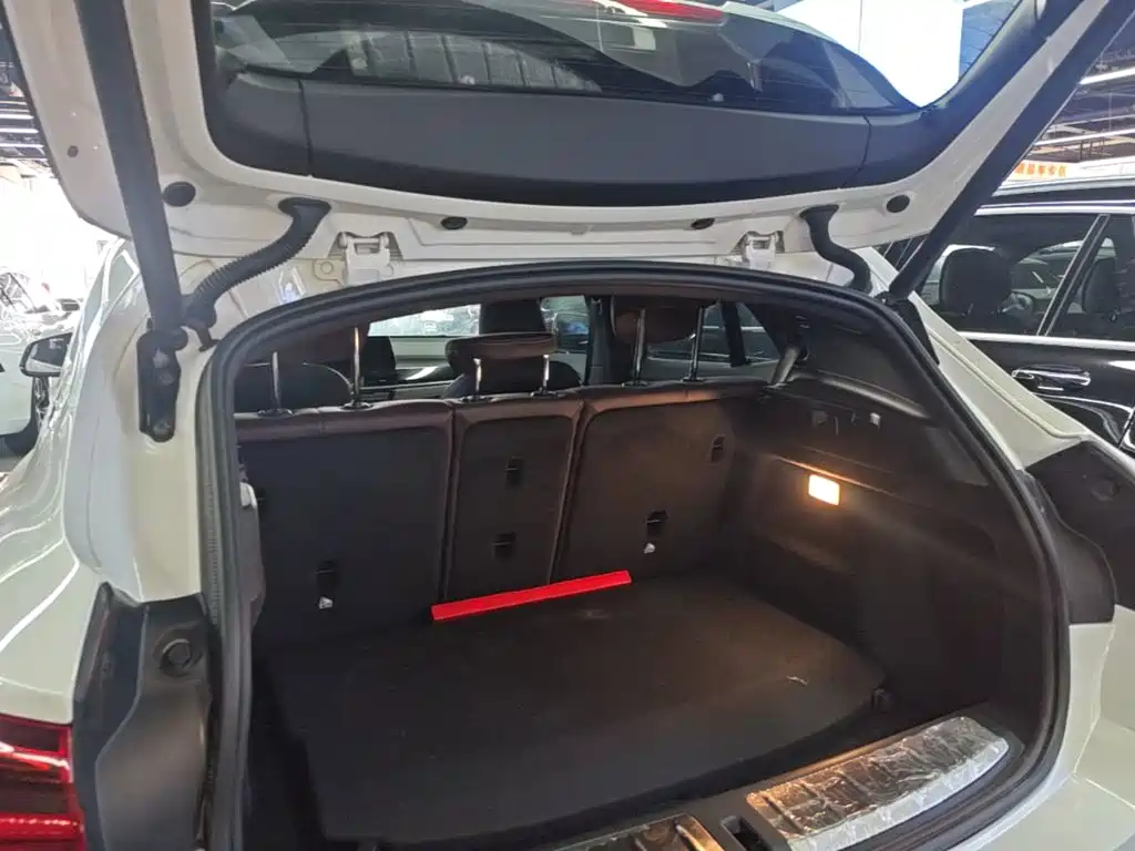 BMW X2 2021 — фото 19