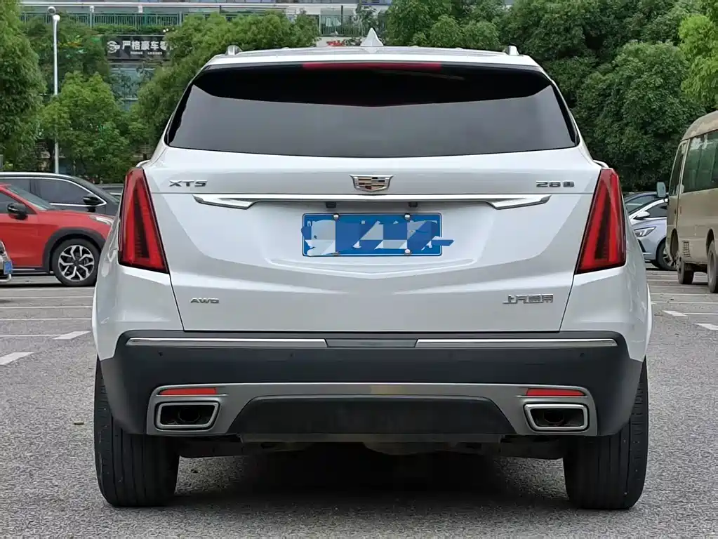 Cadillac XT5 2022 — фото 14