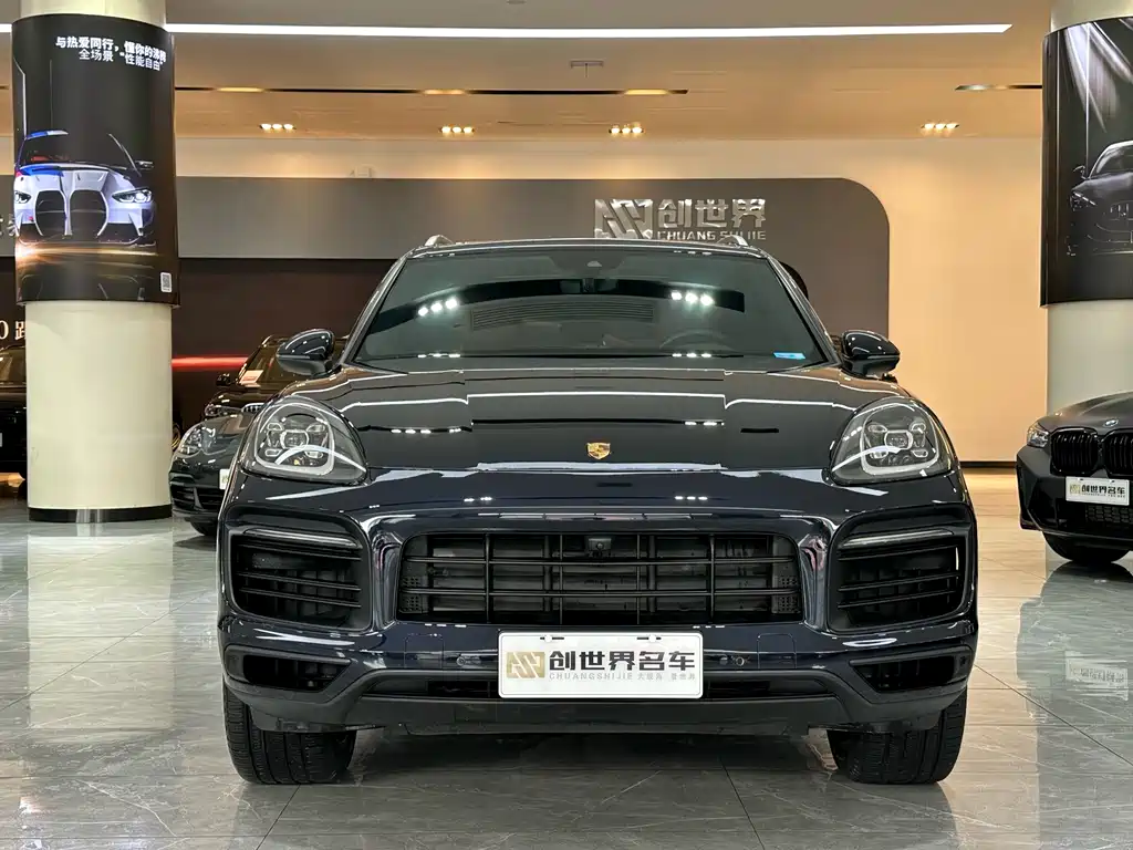 Porsche Cayenne 2020 — фото 2