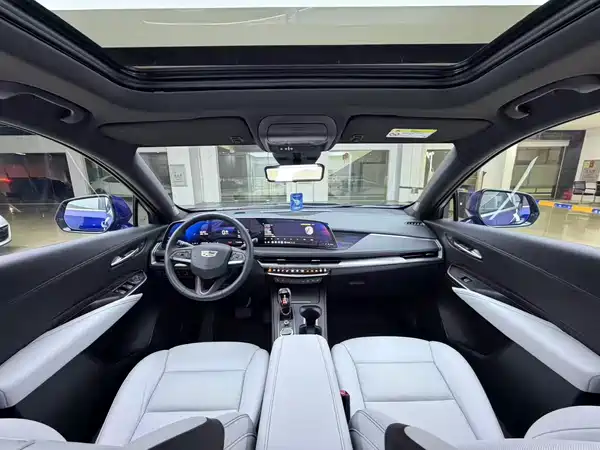 Cadillac XT4 2024
