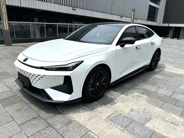 Changan UNI-V 2024