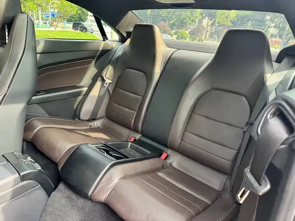 Mercedes-Benz E-Class 2015