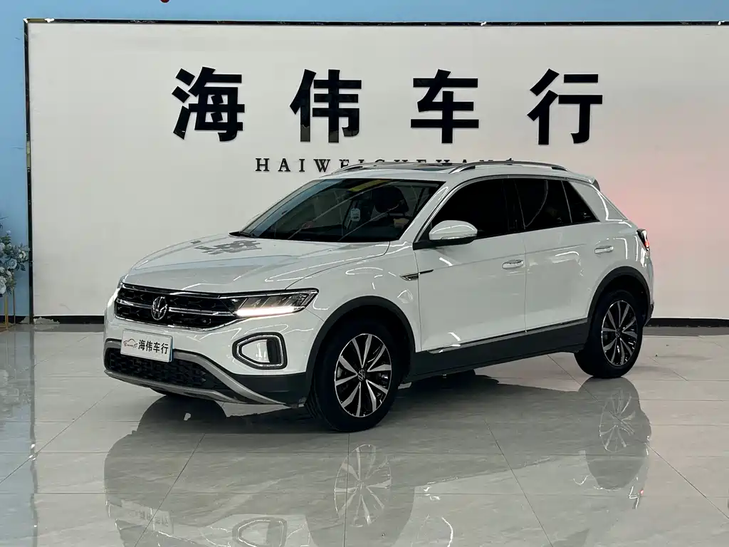 Volkswagen T-Roc 2023 — фото 16