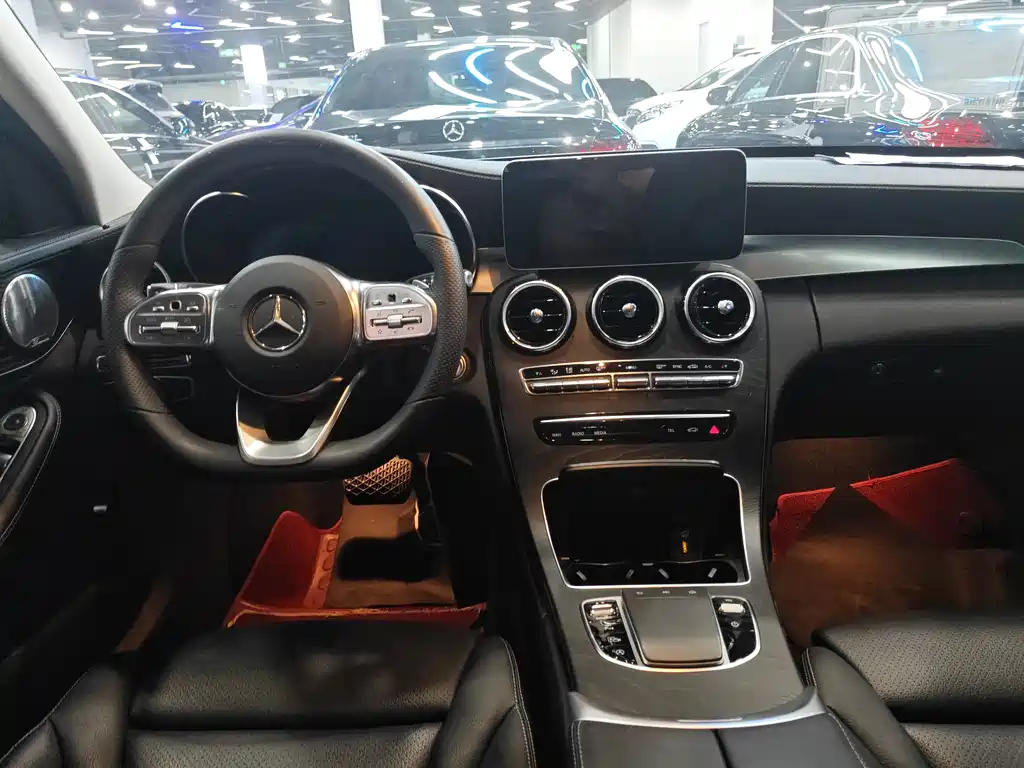 Mercedes-Benz C-Class 2020 — фото 15