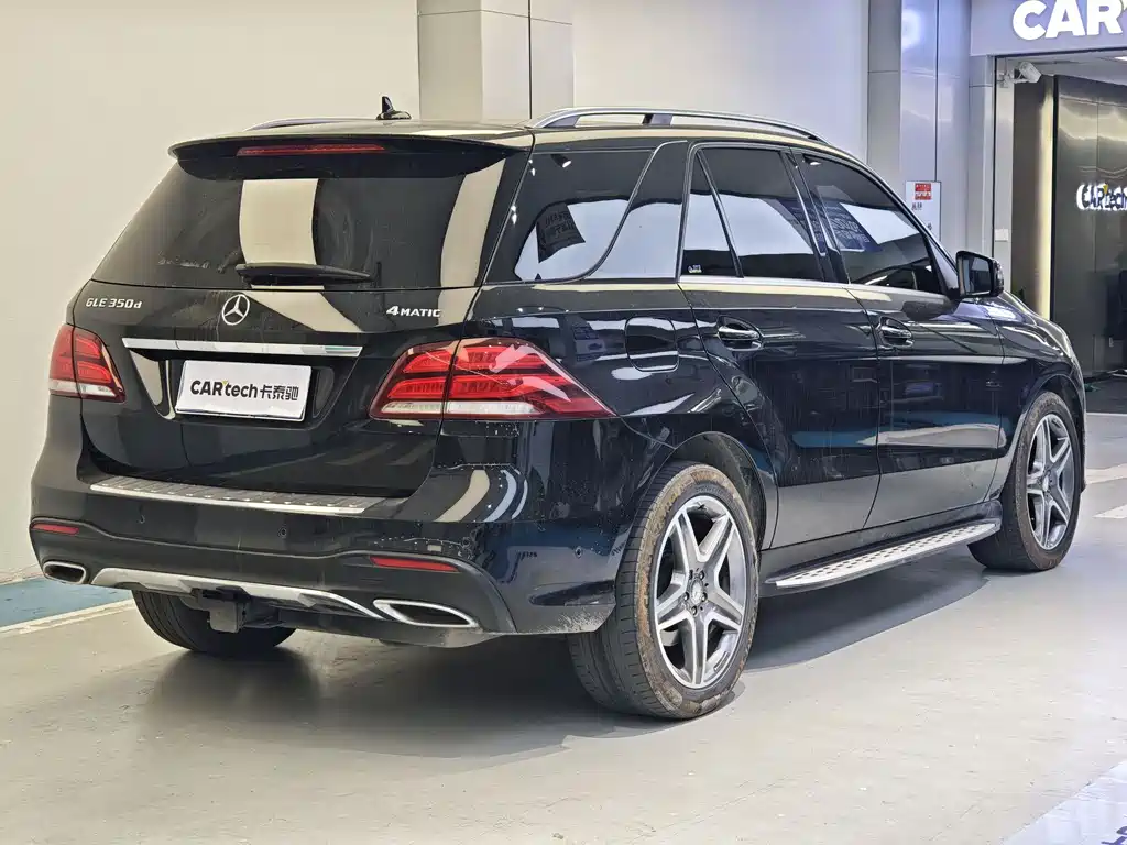 Mercedes-Benz GLE 2017 — фото 3