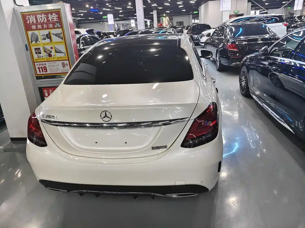 Mercedes-Benz C-Class 2020 — фото 19