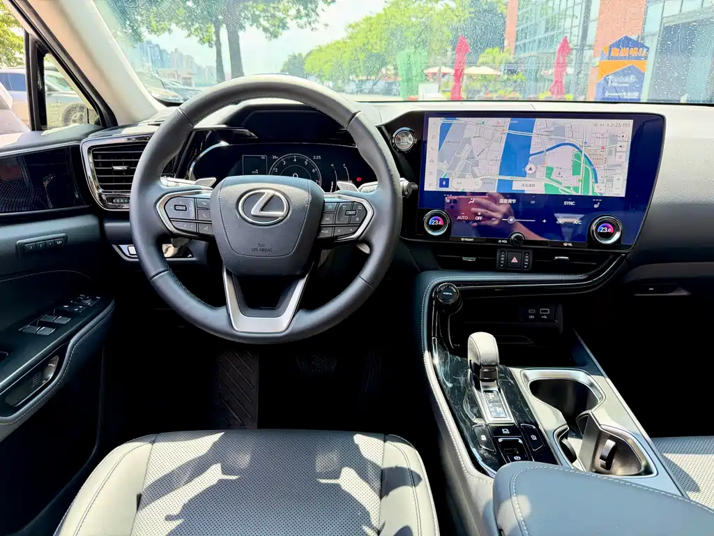 Lexus NX 2024 — фото 11