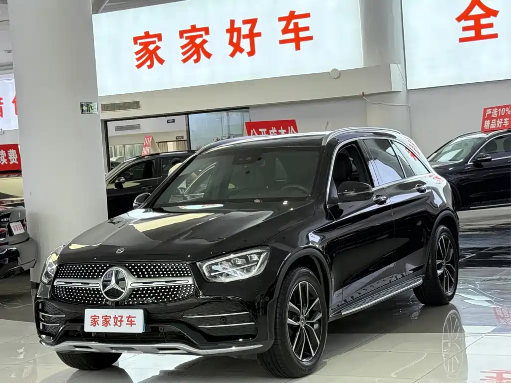 Mercedes-Benz GLC 2021 — фото 1