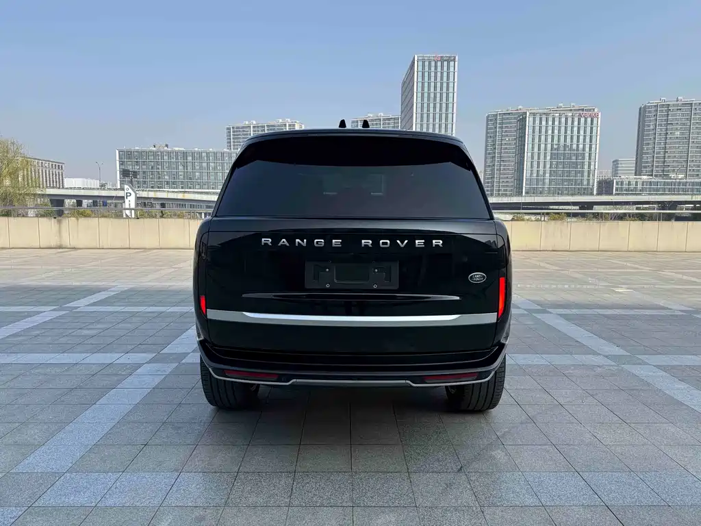 Land Rover Range Rover 2025 — фото 17