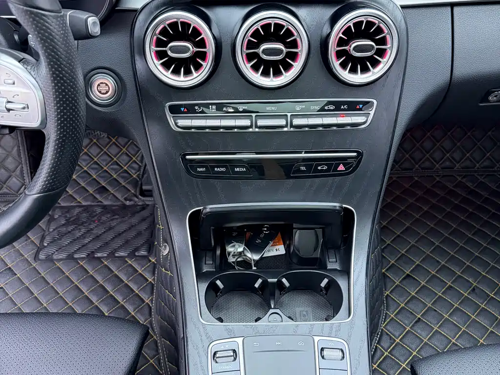 Mercedes-Benz C-Class 2020 — фото 12