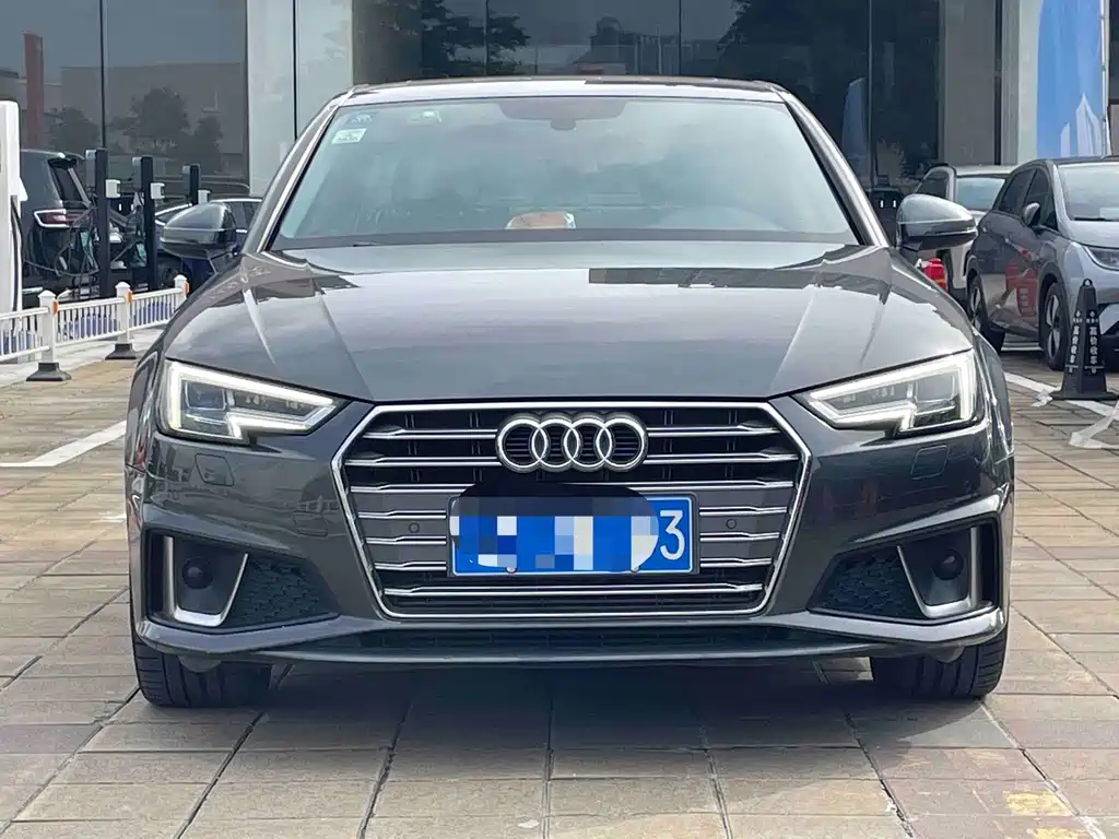 Audi A4L 2020 — фото 2