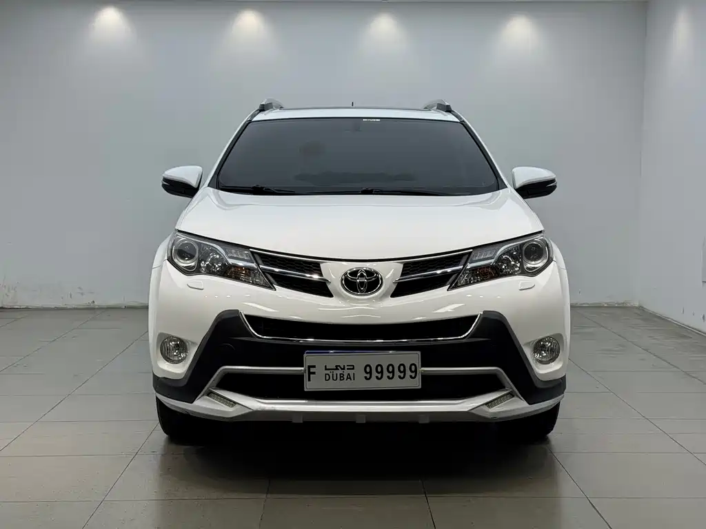 Toyota RAV4 2014 — фото 2