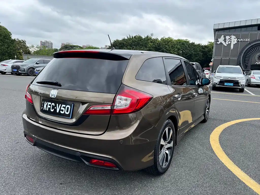 Honda Jade 2015 — фото 10