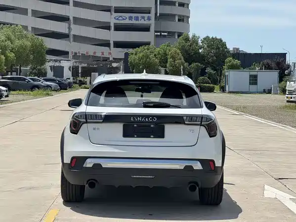 Lynk & Co 02 2019