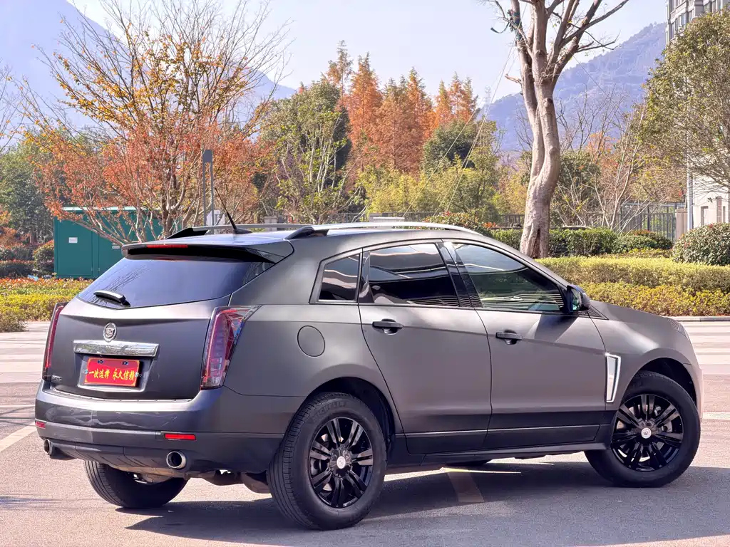 Cadillac SRX 2016 — фото 17