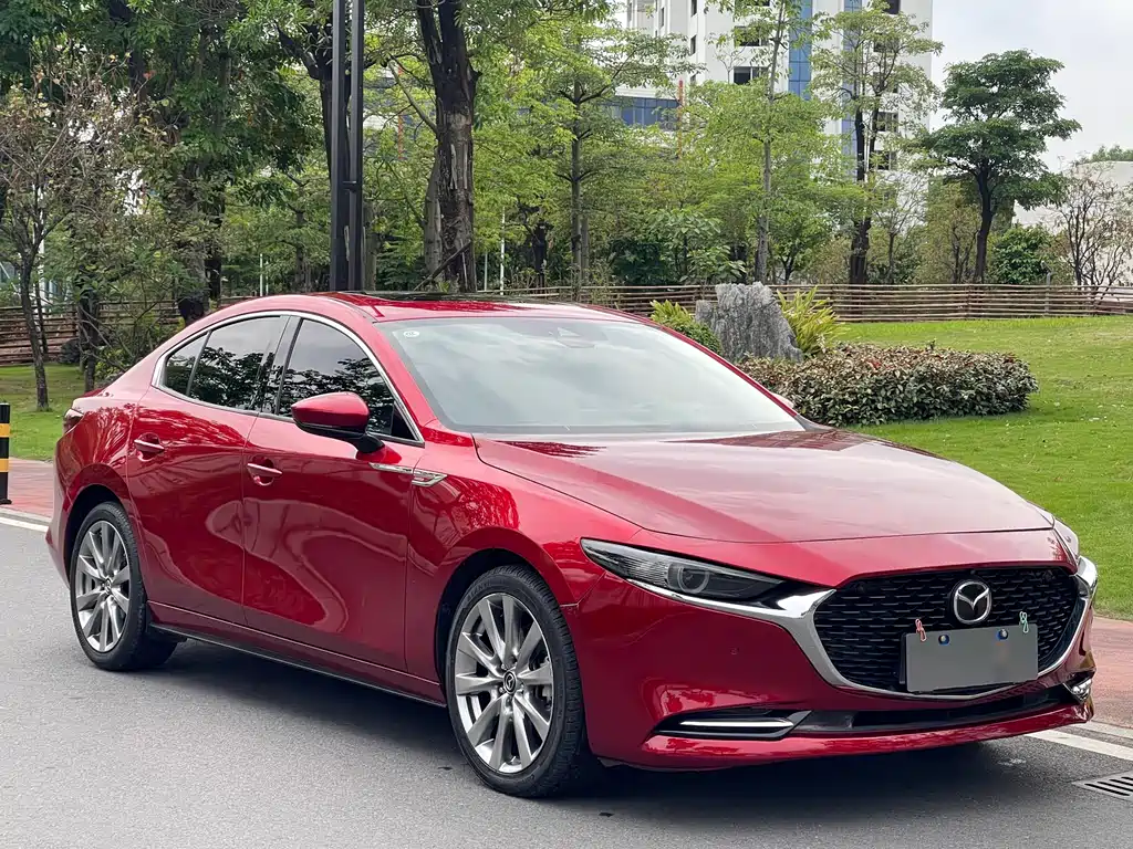 Mazda 3 Axela 2020 — фото 3