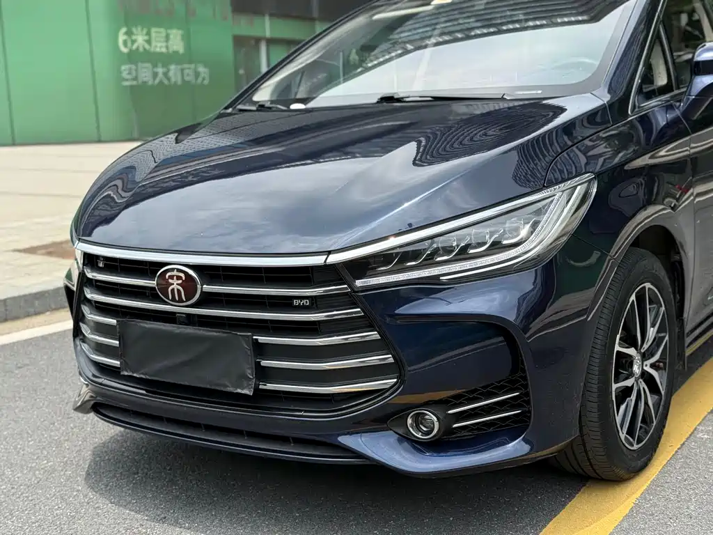 BYD MAX 2019 — фото 4