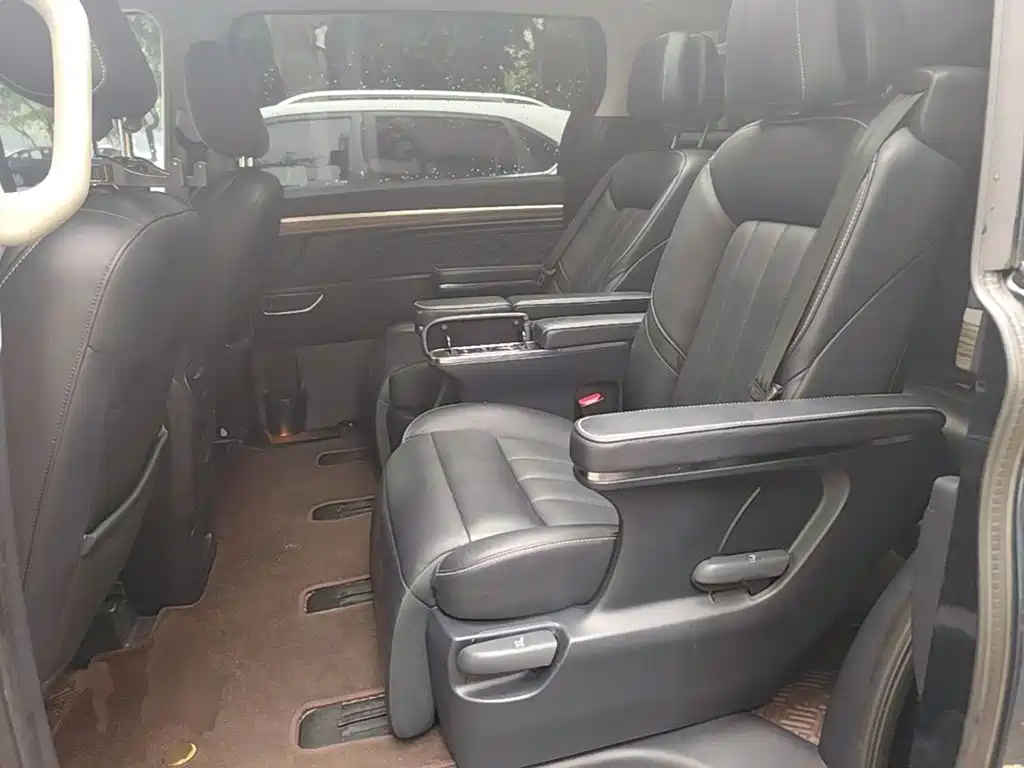 GAC Trumpchi M8 2020 — фото 17