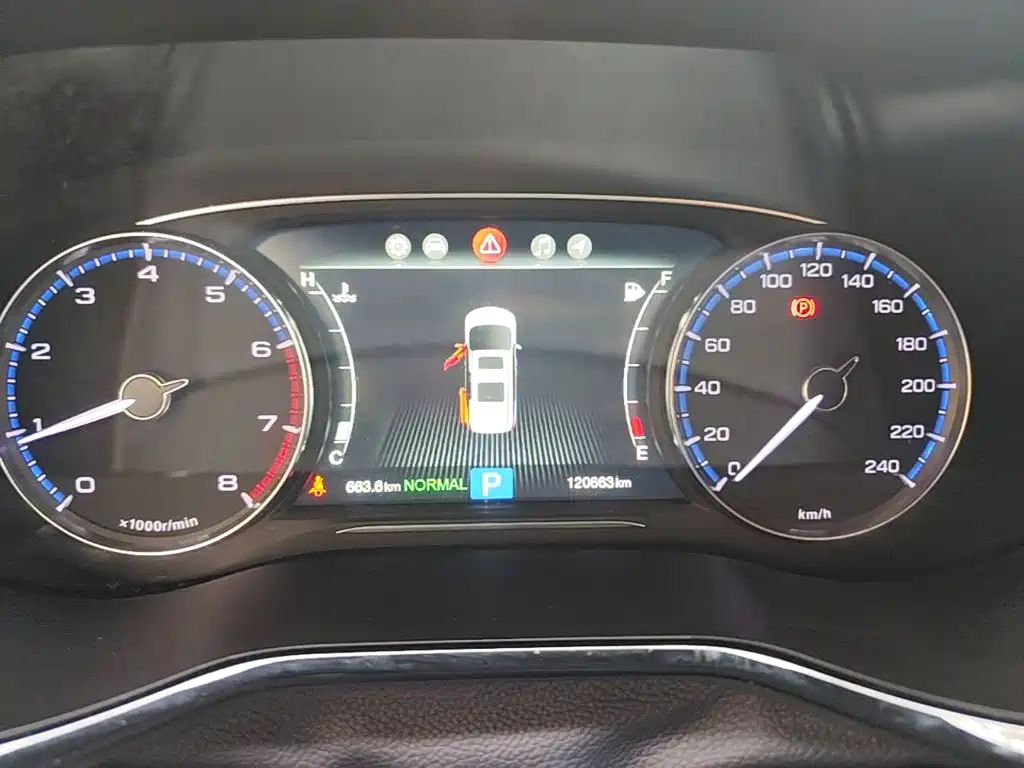 GAC Trumpchi M8 2020 — фото 12