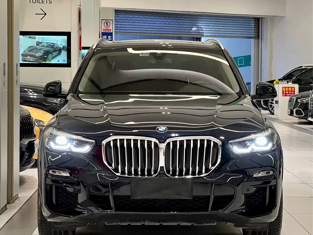 BMW X5 2021