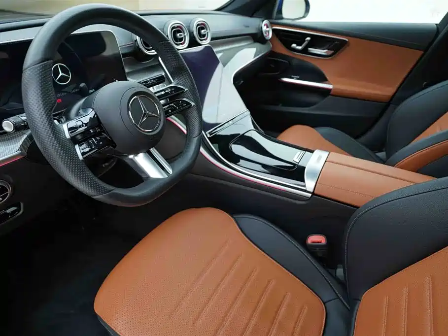 Mercedes-Benz C-Class 2022 — фото 11